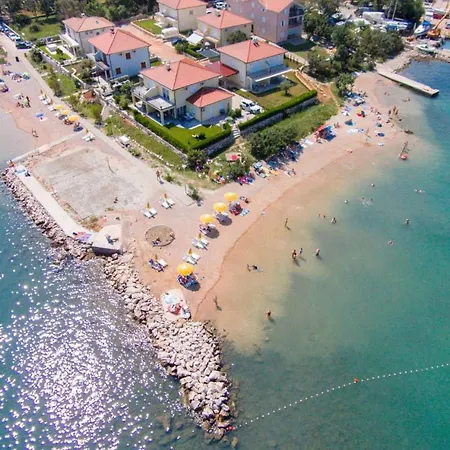 Lakefront In Klimno-insel Krk 57972 Apartmán