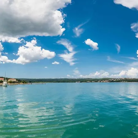 Lakefront In Klimno-insel Krk 57972 Apartmán *