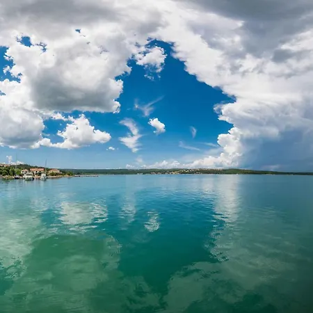 Lakefront In Klimno-insel Krk 57972 Klimno